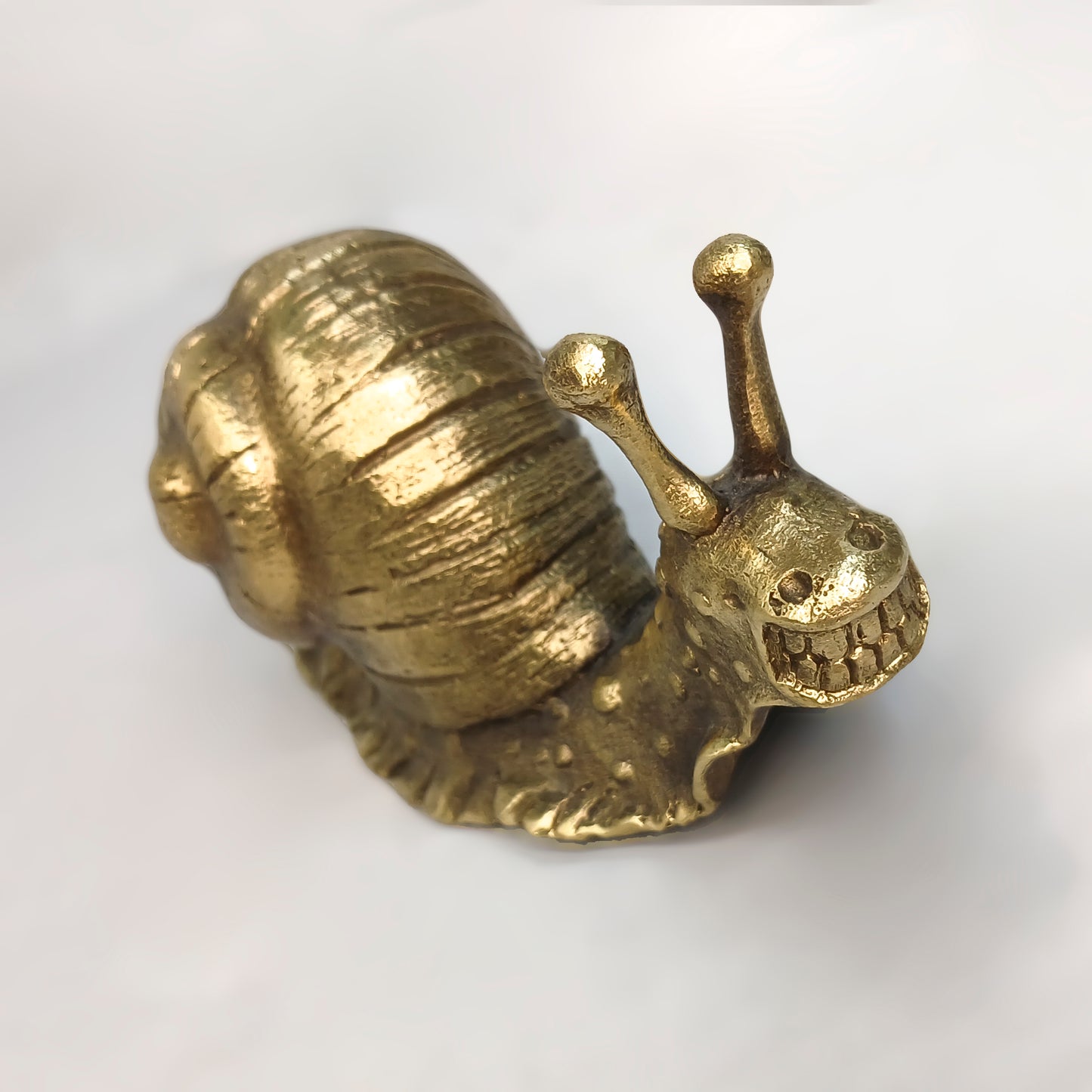 Figură din bronz