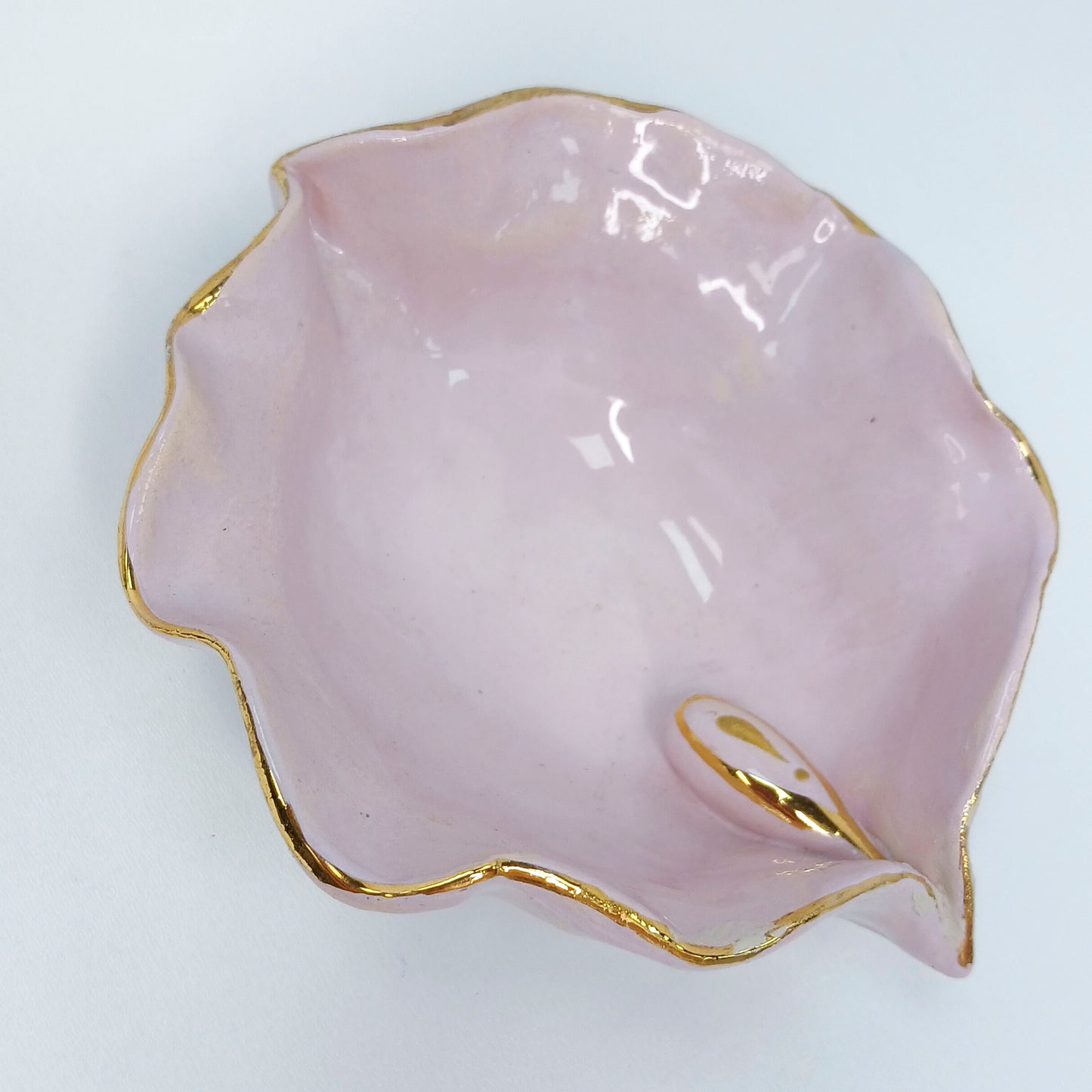 Ceramică decorativă