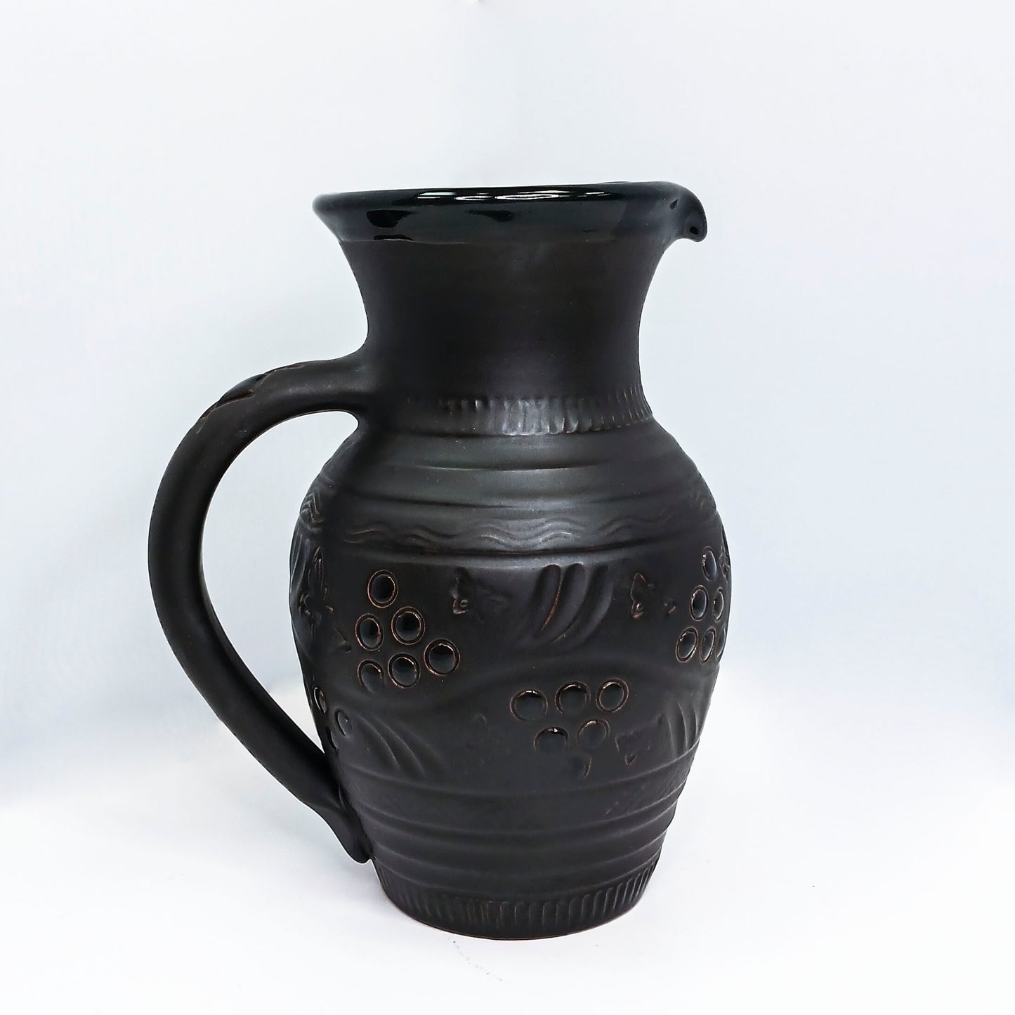Ulcior din ceramică