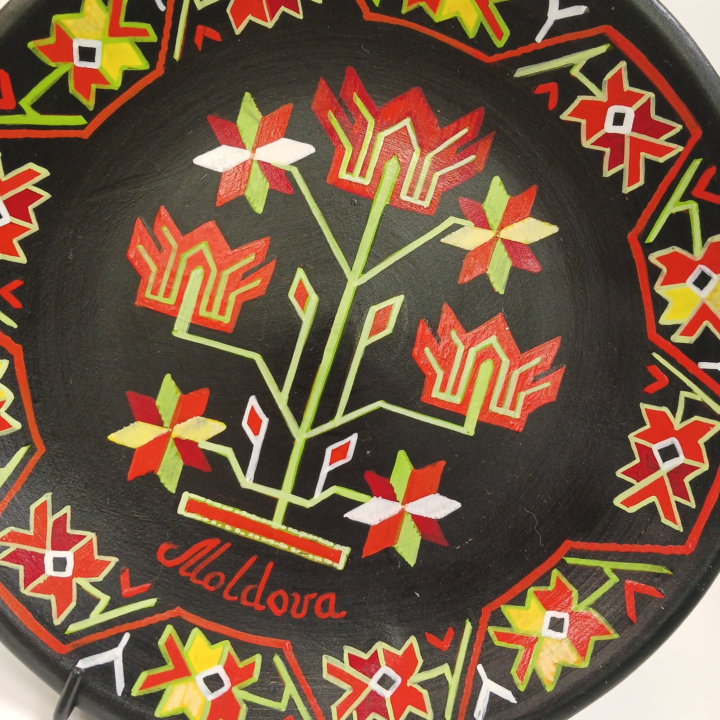 Farfurie din ceramică