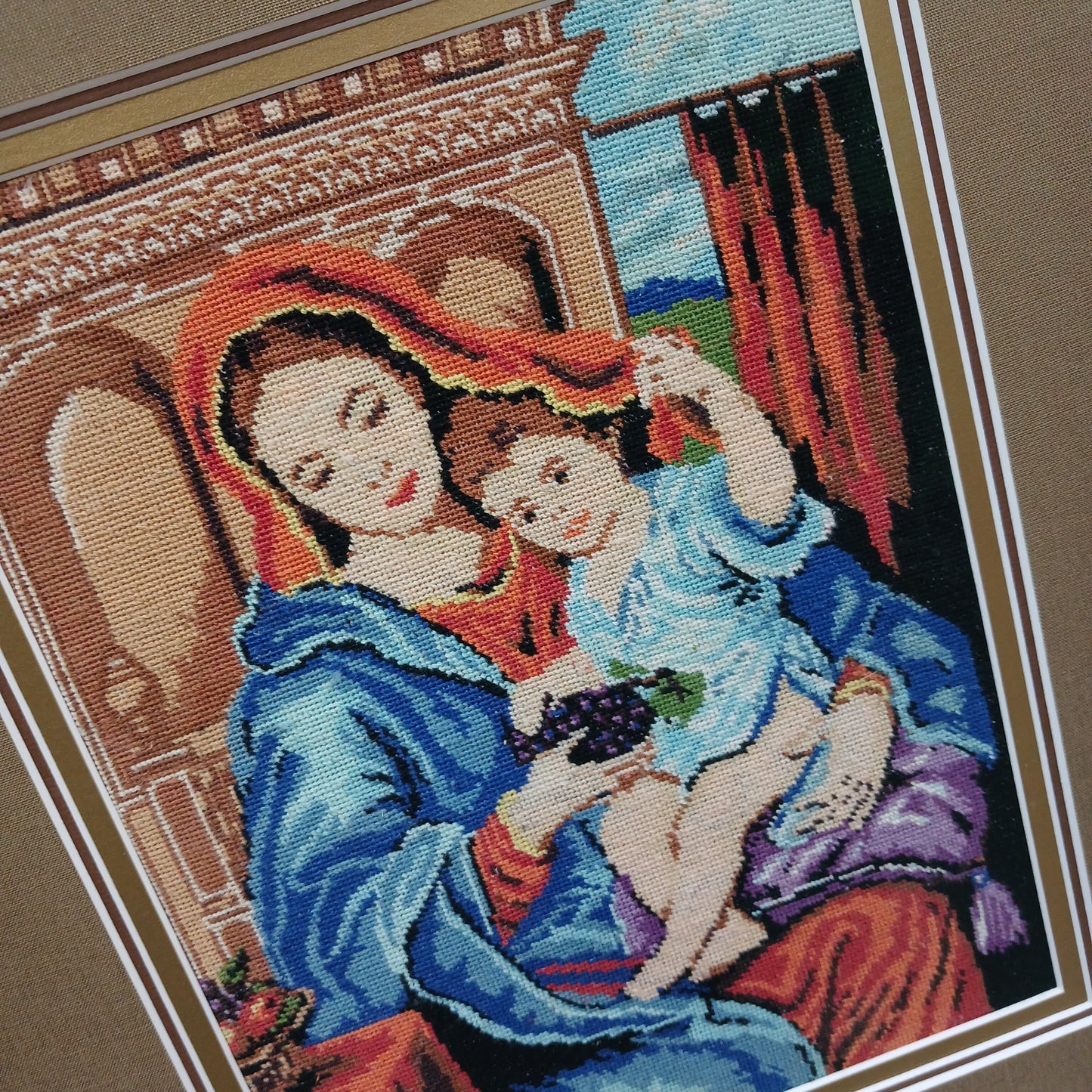 Broderie manuală "Dragostea de mamă"